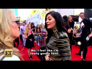 hd: news: kylie suffers from panic attacks on the red carpet (september 2015)