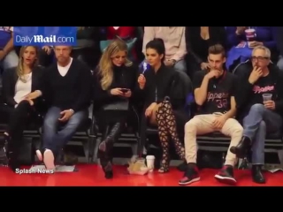 kendall and khloe cheer for the clippers (may 8, 2015)