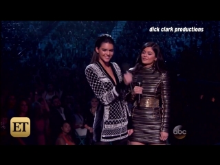 hd: et news - kendall and kylie at the billboard music awards (may 17, 2015)